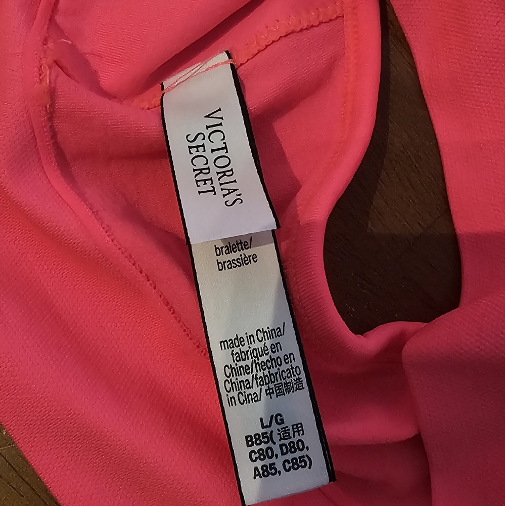 NWOT Victoria Secret bralette - Picture 2 of 4